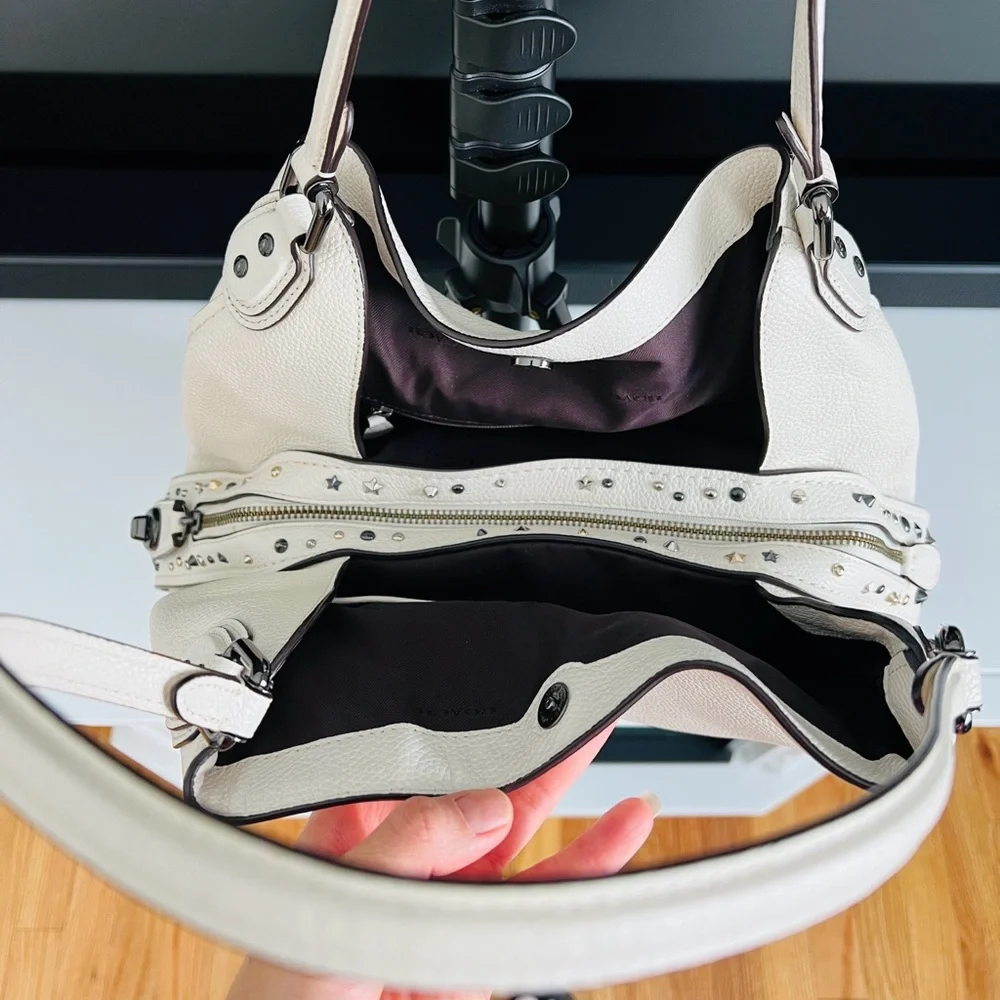 Coach Edie Shoulder Bag 31 With Star Rivets - Picture 7 of 16